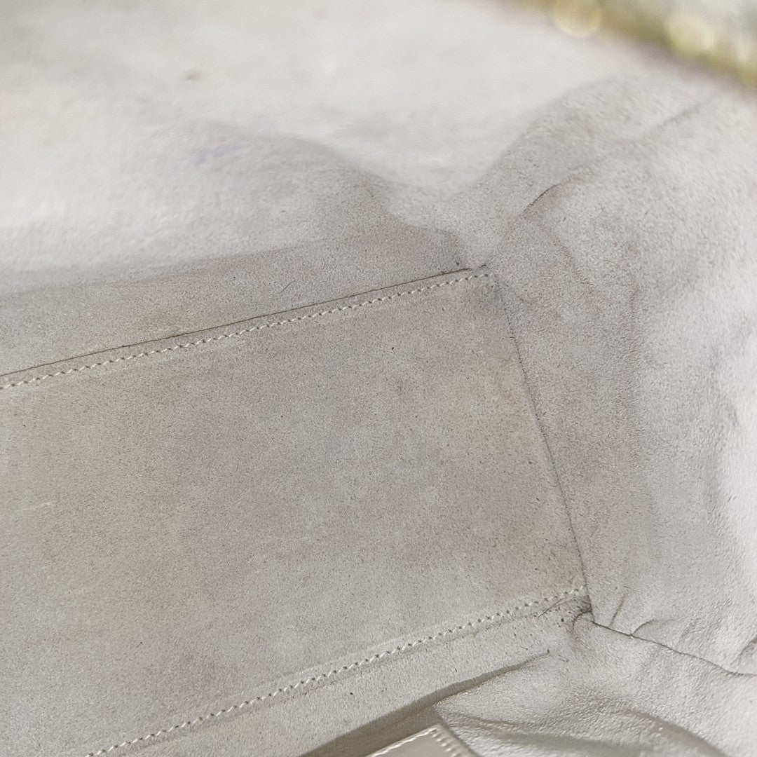 CLASSIC DUFFEL 6 Calfskin White
