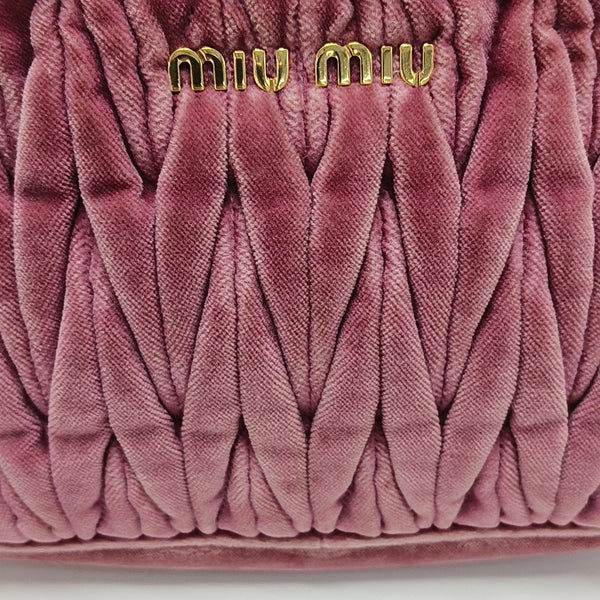 Matelassé Quilted Velvet Beige