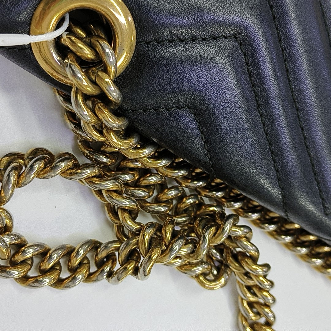 GG Marmont Medium Quilted Calfskin Black