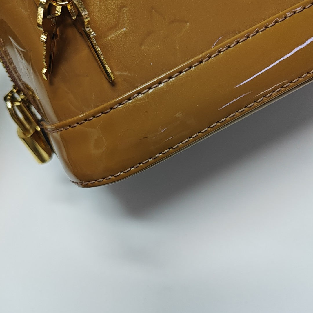 ALMA BB Patent Leather Beige