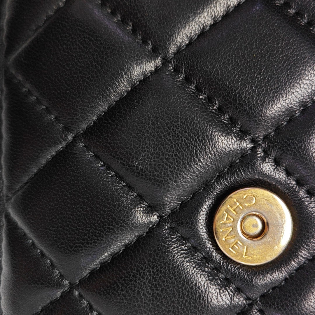 Quilted Lambskin Shoulder Bag Black