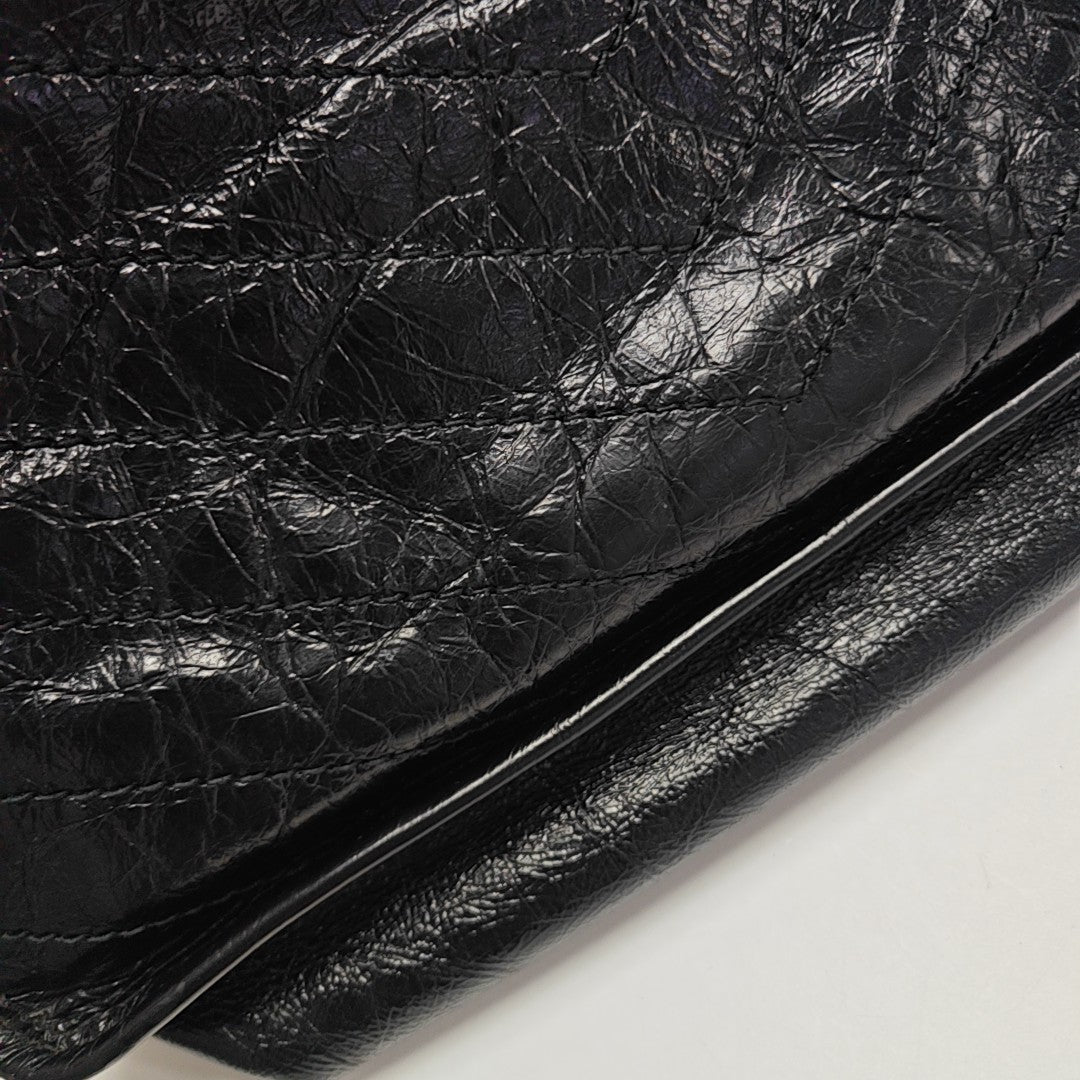 NIKI Large Chevron Calfskin Black