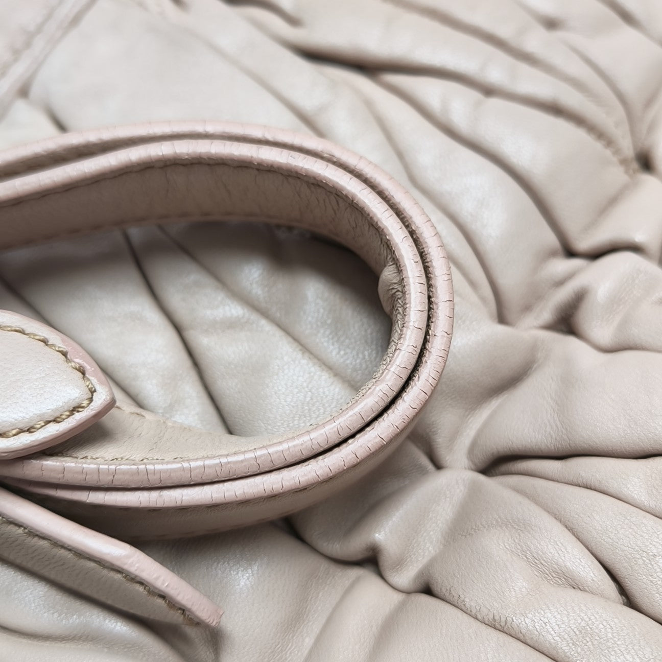 Miu Coffer Quilted Lambskin Pink