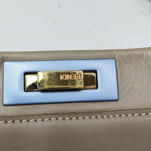 Peekaboo Medium Calfskin Beige