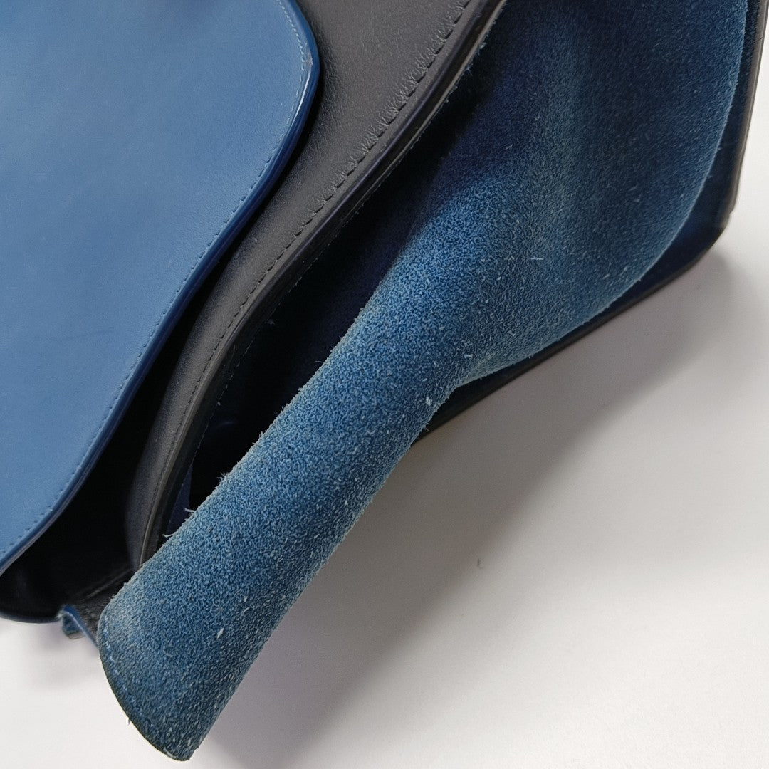 TRAPEZE Small Calfskin Blue