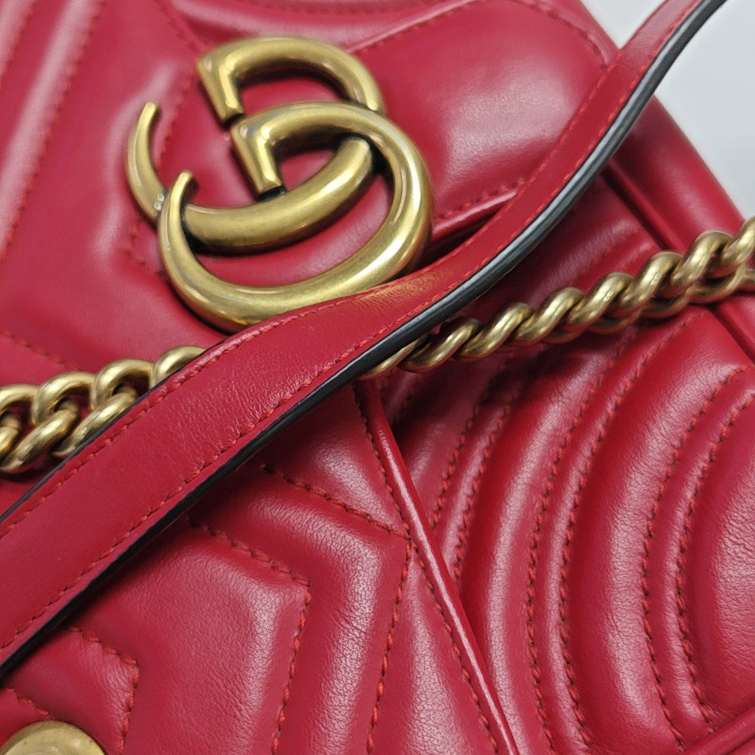 GG Marmont Small Quilted Calfskin Red
