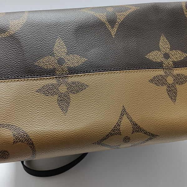 ONTHEGO GM Monogram Coated Canvas Brown