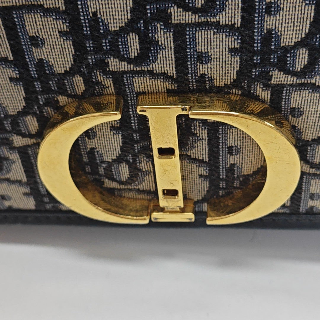 30 Montaigne Oblique Canvas Blue