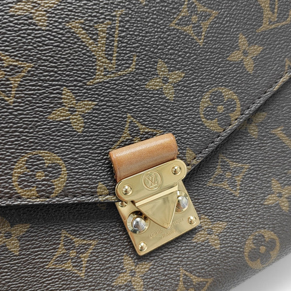 MÉTIS MM Monogram Coated Canvas Brown