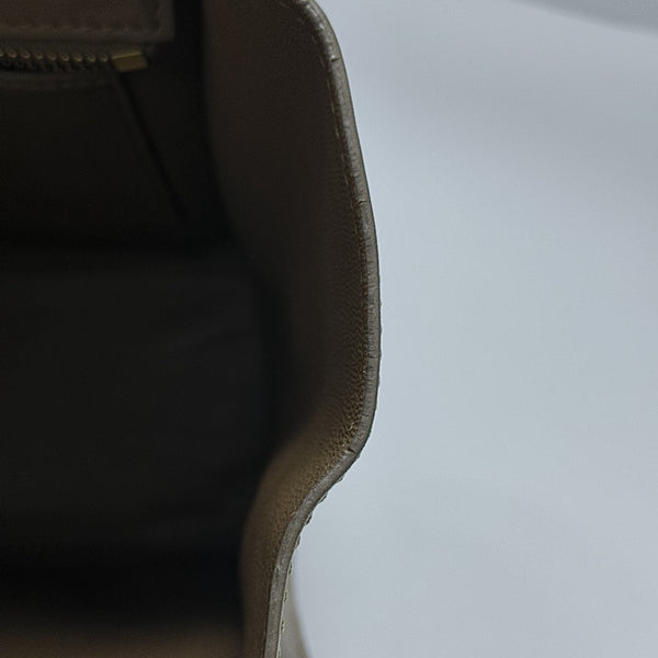 LUGGAGE Calfskin Brown