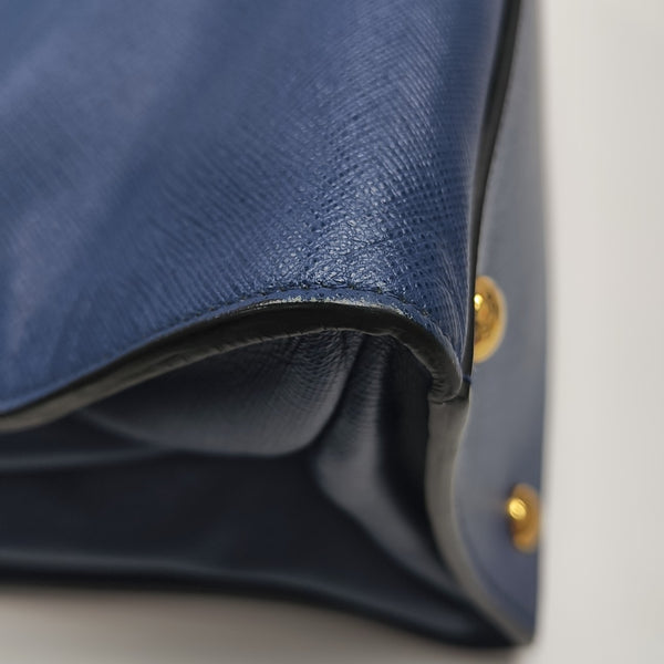 Calfskin Tote Bag Medium Blue