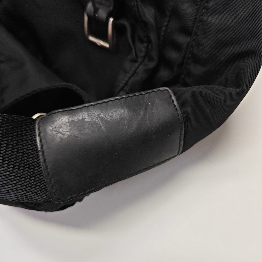 Vela Messenger Bag Nylon Black