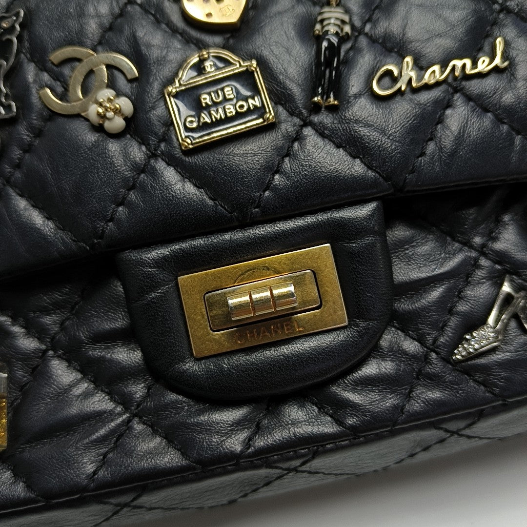 2.55 225 Quilted Calfskin Black
