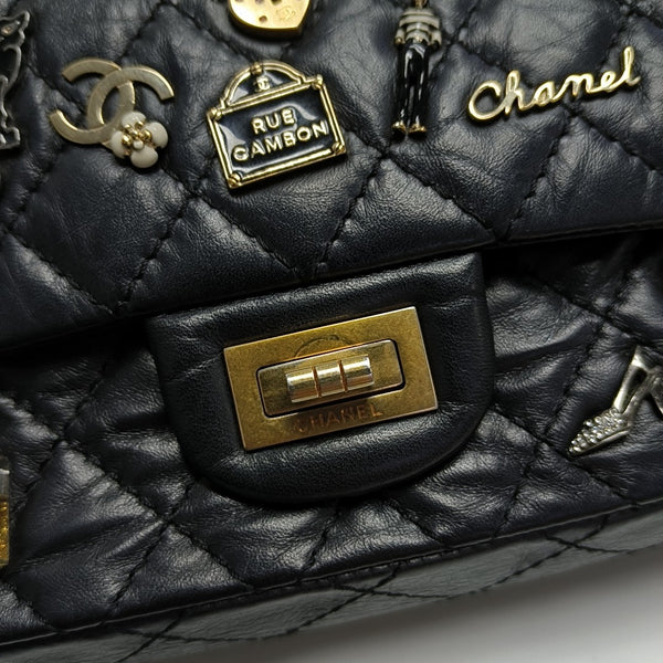2.55 225 Quilted Calfskin Black