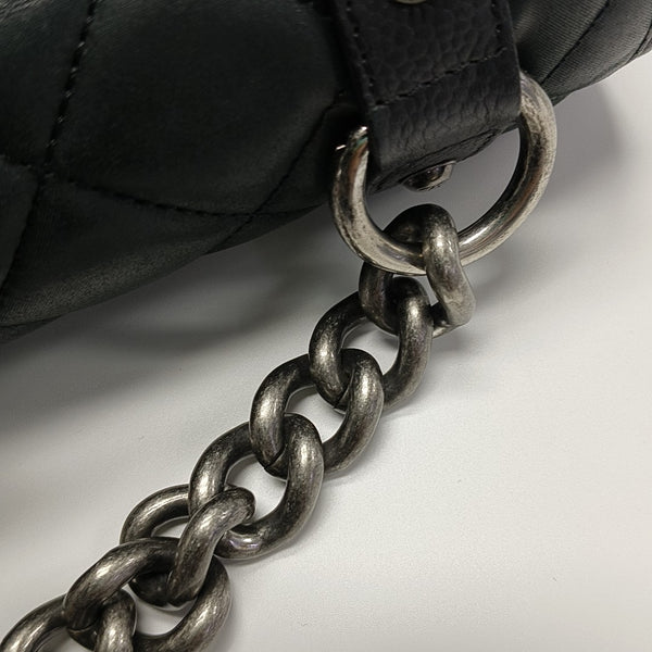 Quilted Calfskin Shoulder Bag Black