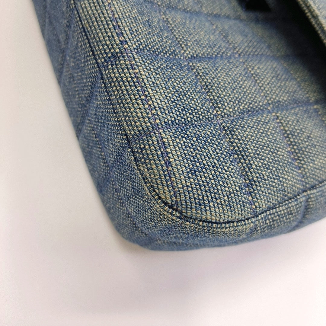 2.55 Quilted Canvas Blue