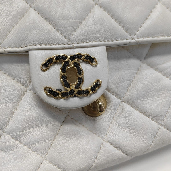 CLASSIC FLAP Mini Quilted Lambskin White