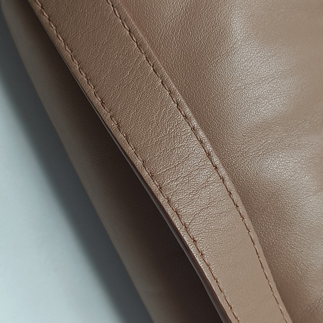 Viva Small Calfskin Pink