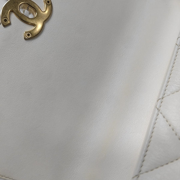 Quilted Lambskin Shoulder Bag Mini White