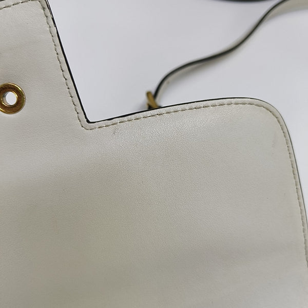 Emblème Calfskin White