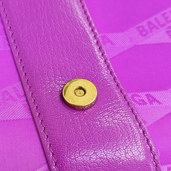 Nylon Shoulder Bag Pink