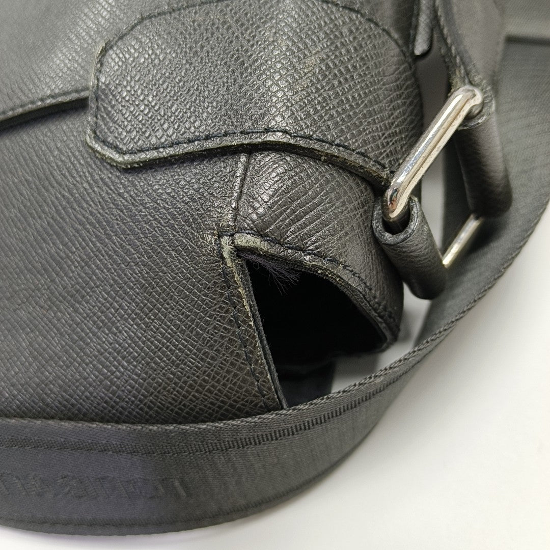 ROMAN Calfskin Black