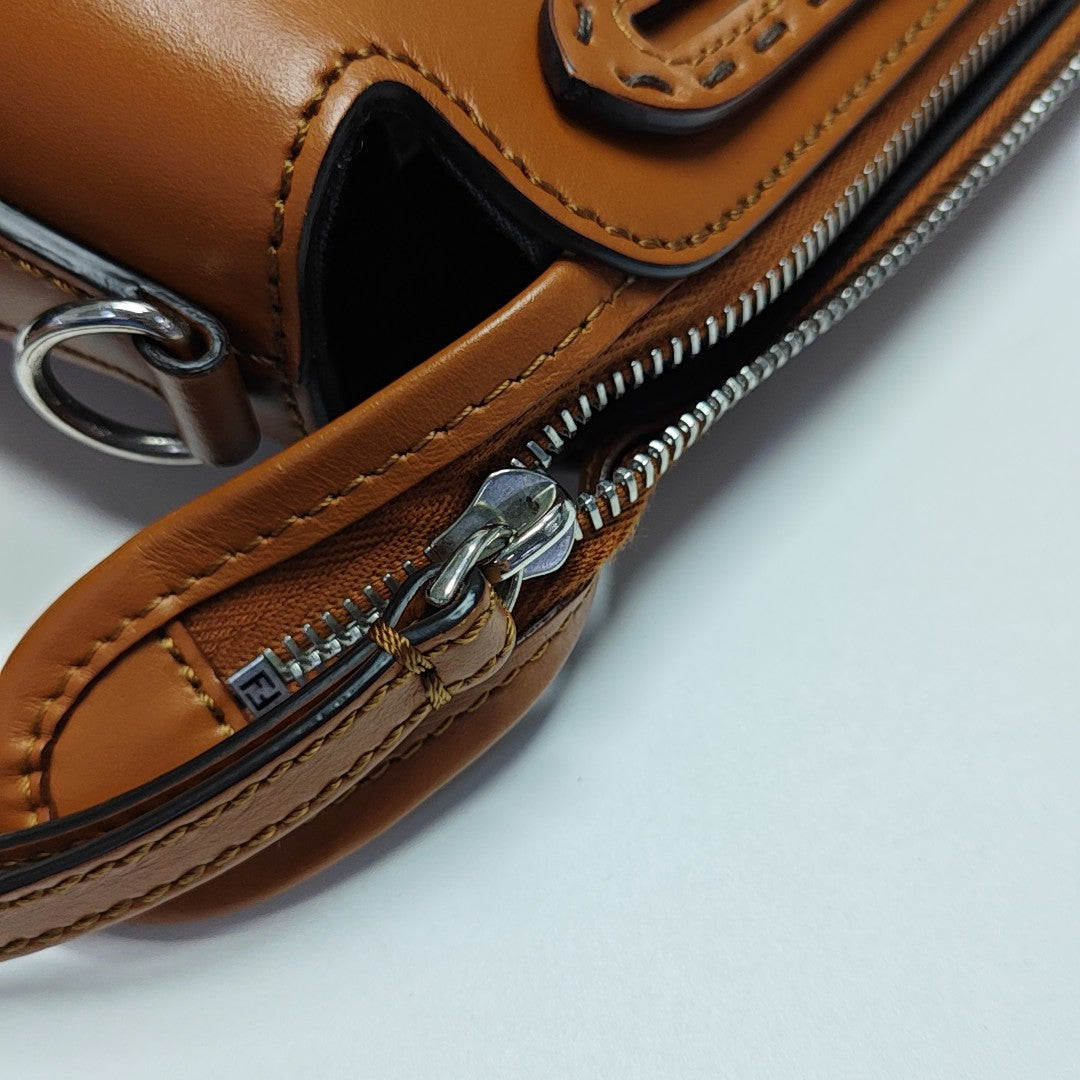 By The Way Medium Calfskin Brown
