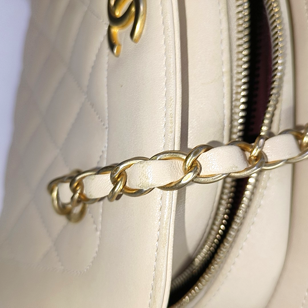 Quilted Lambskin Beige