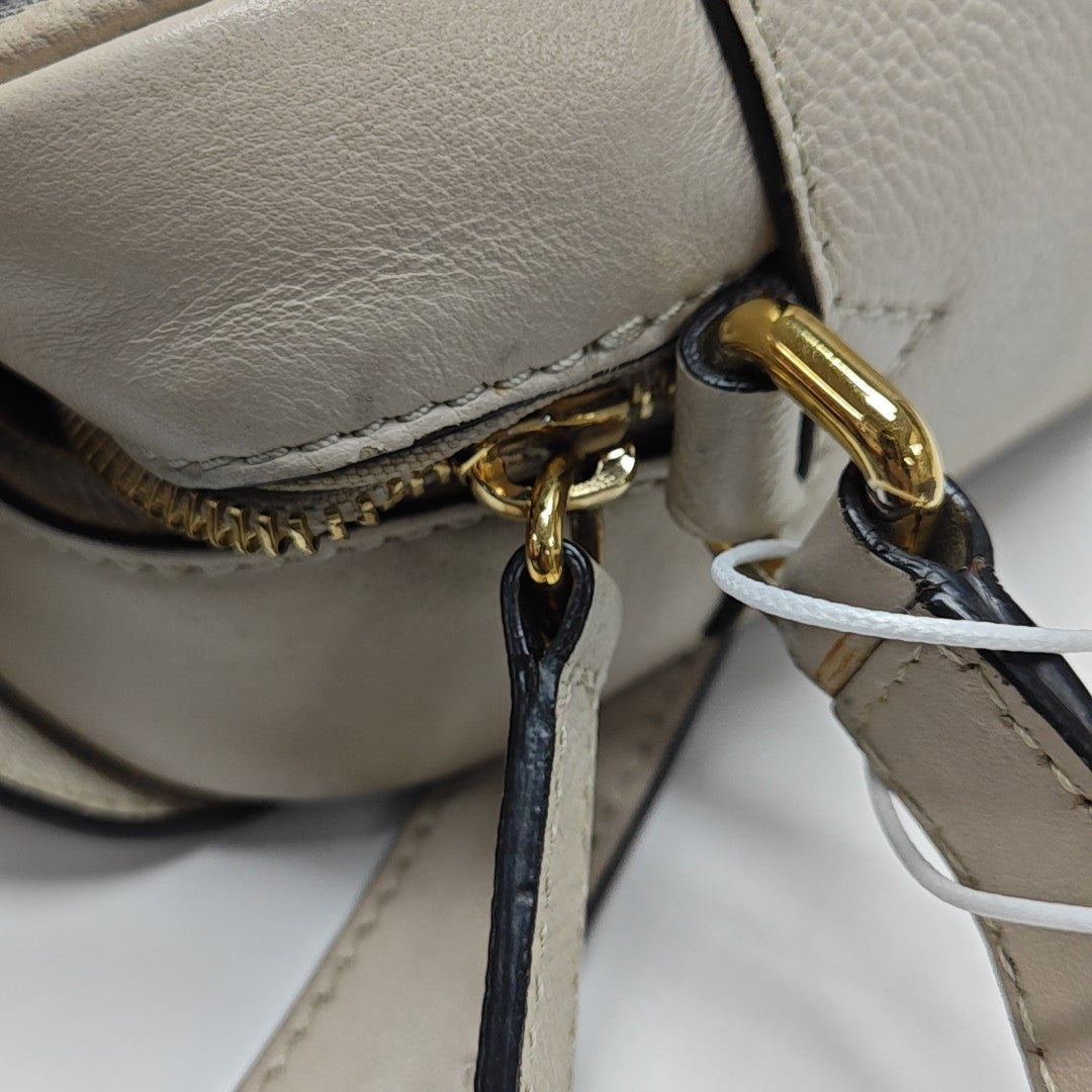 Buckle Calfskin Beige