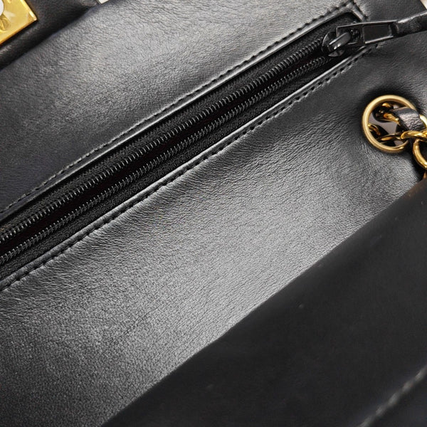 CLASSIC FLAP Small Quilted Lambskin Black