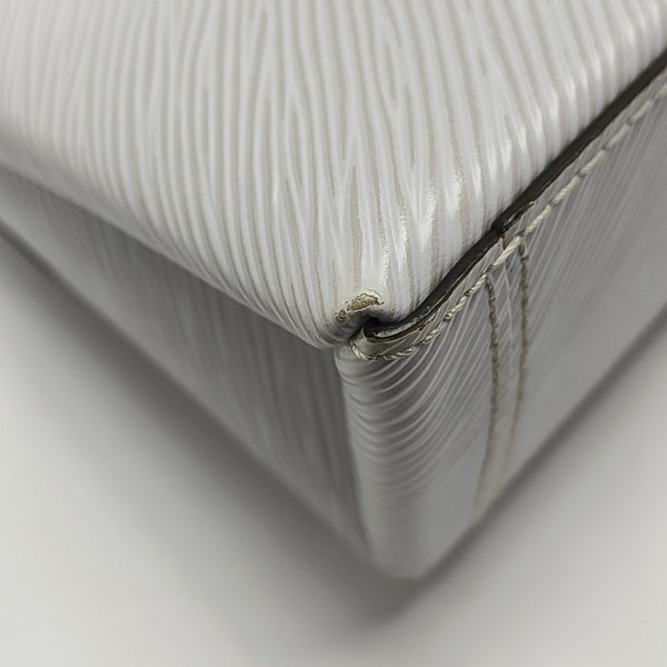 LOCKY BB Epi White