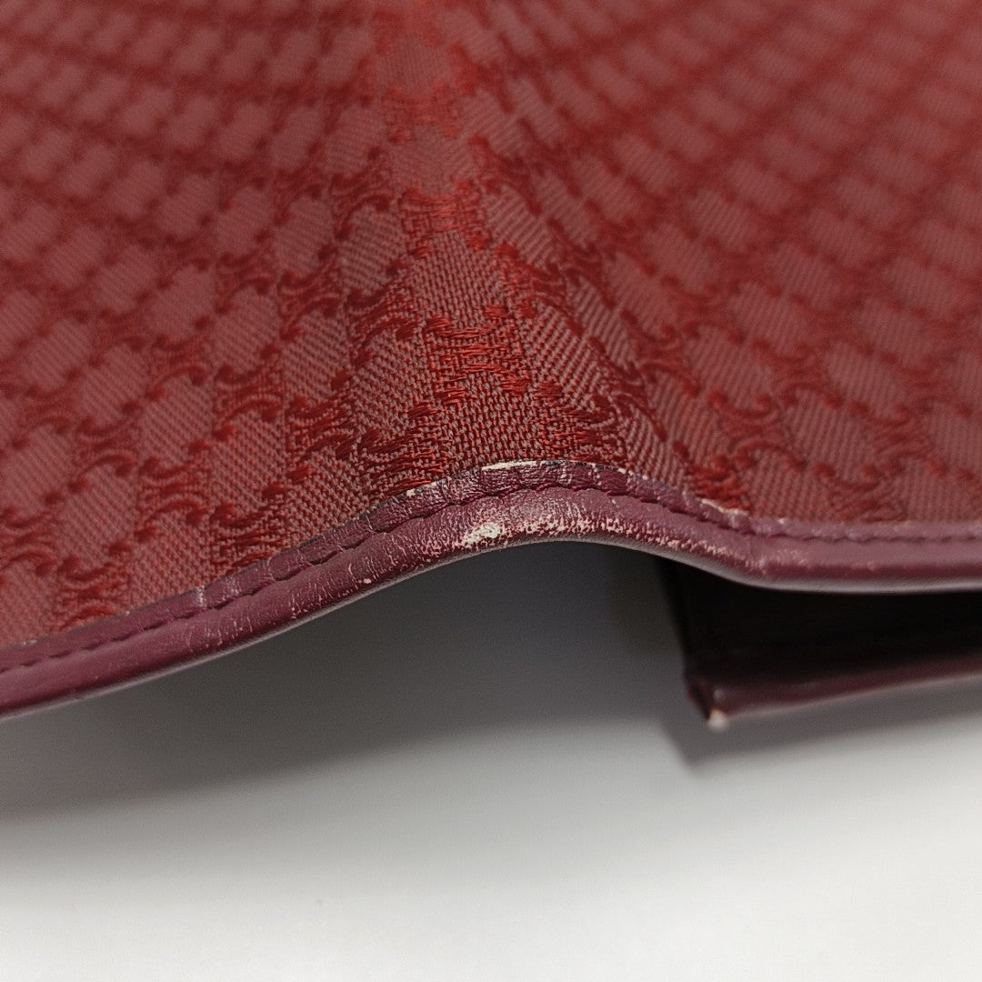 Canvas Red