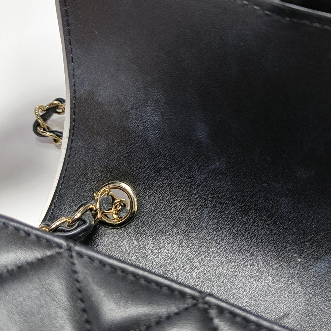Quilted Lambskin Crossbody Bag Mini Black