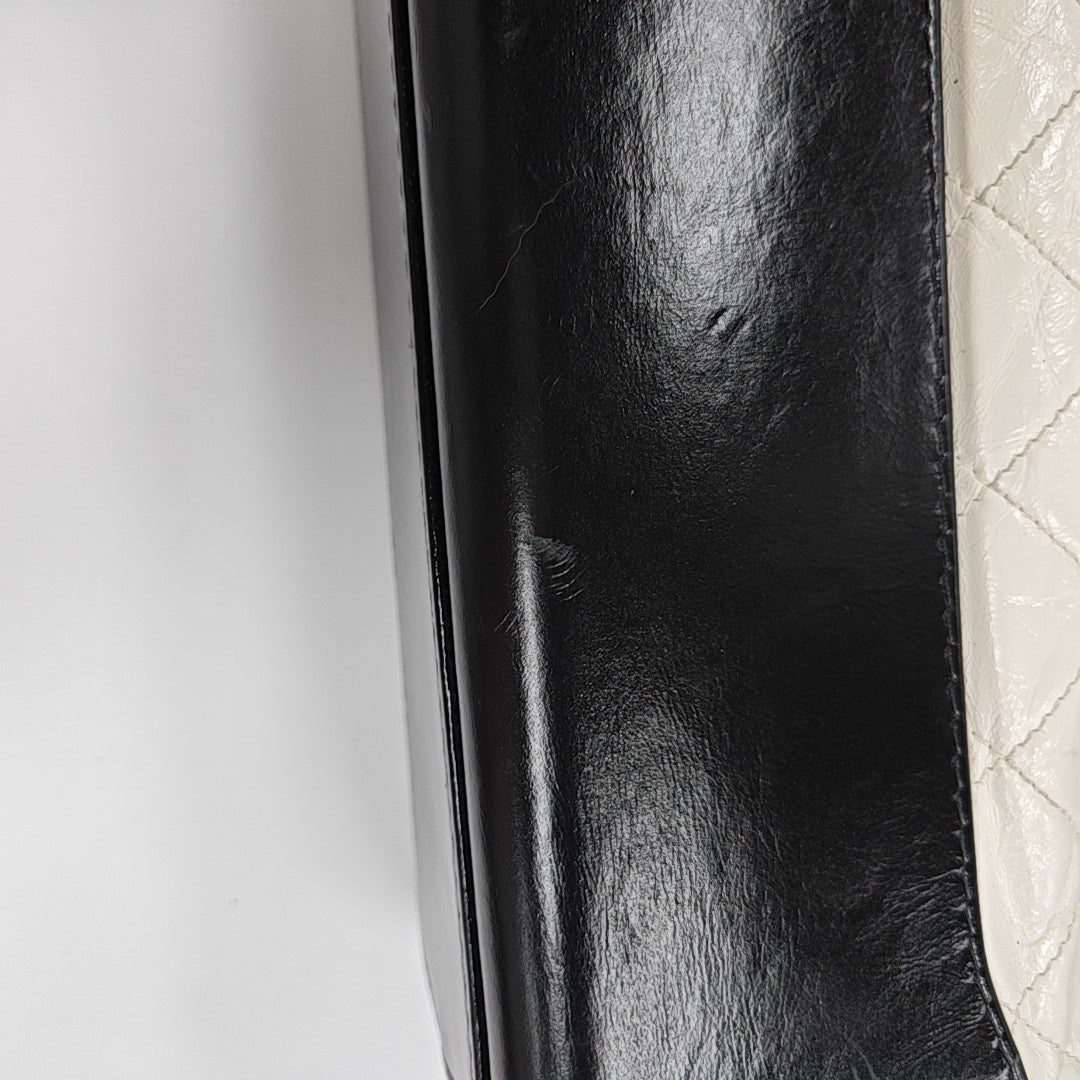 GABRIELLE Large Quilted Calfskin White