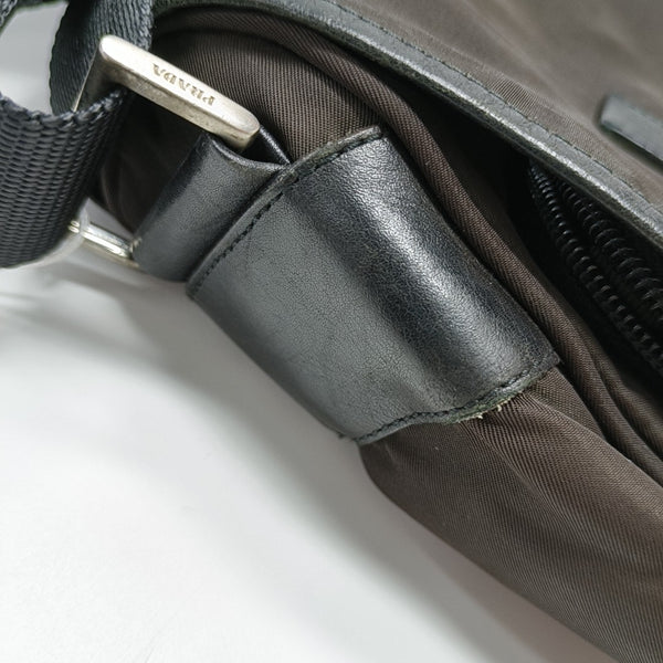 Nylon Shoulder Bag Brown