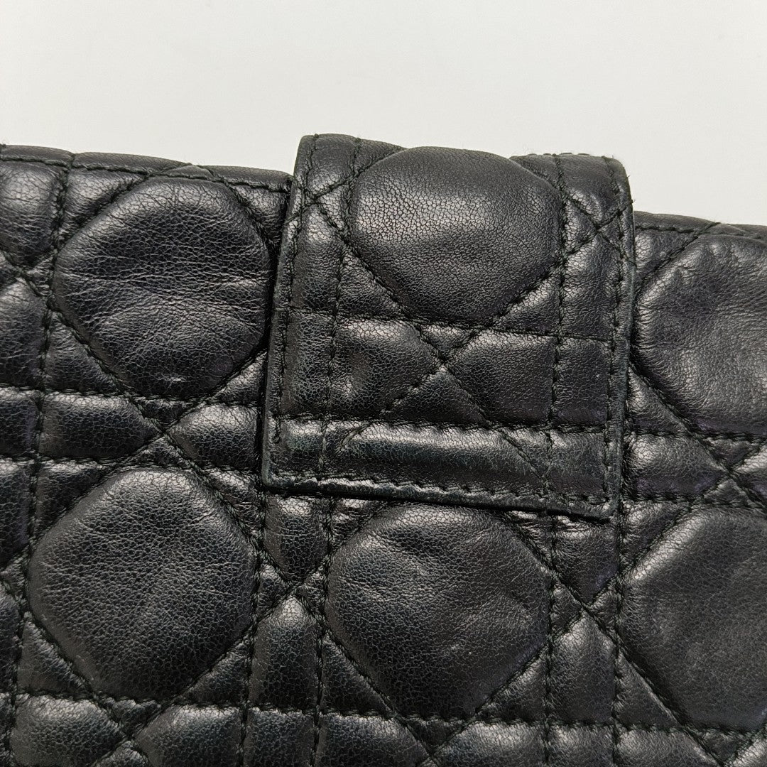 Authenticated pre-owned  Miss Dior Cannage Calfskin Black - Shoulder Bag at Looply