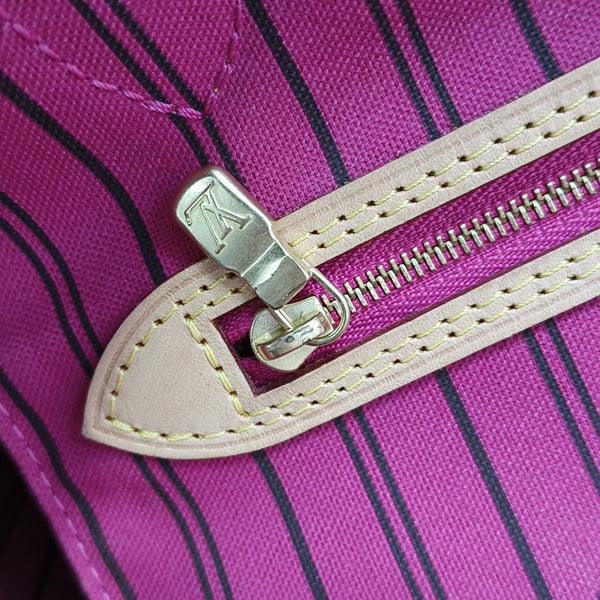 NEVERFULL MM Lona Monogram Revestida Marrón