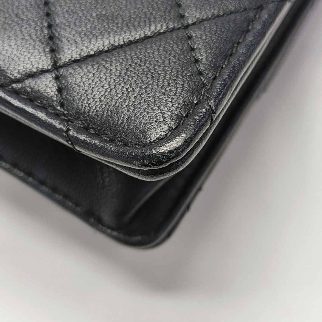 Quilted Lambskin Shoulder Bag Black