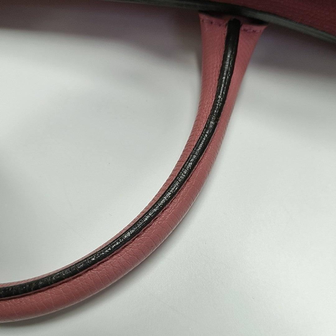 The Banner Medium Calfskin Pink