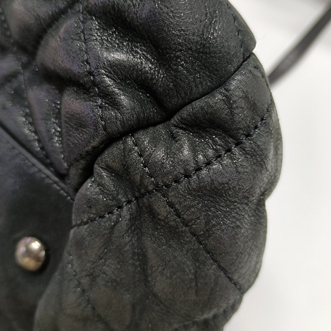IRIDESCENT Quilted Calfskin Gray