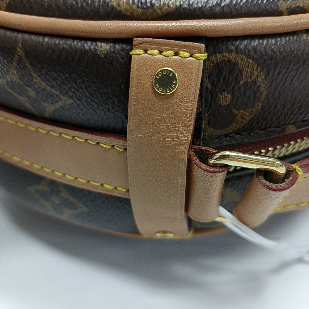 BOITE CHAPEAU PM Monogram Coated Canvas Brown