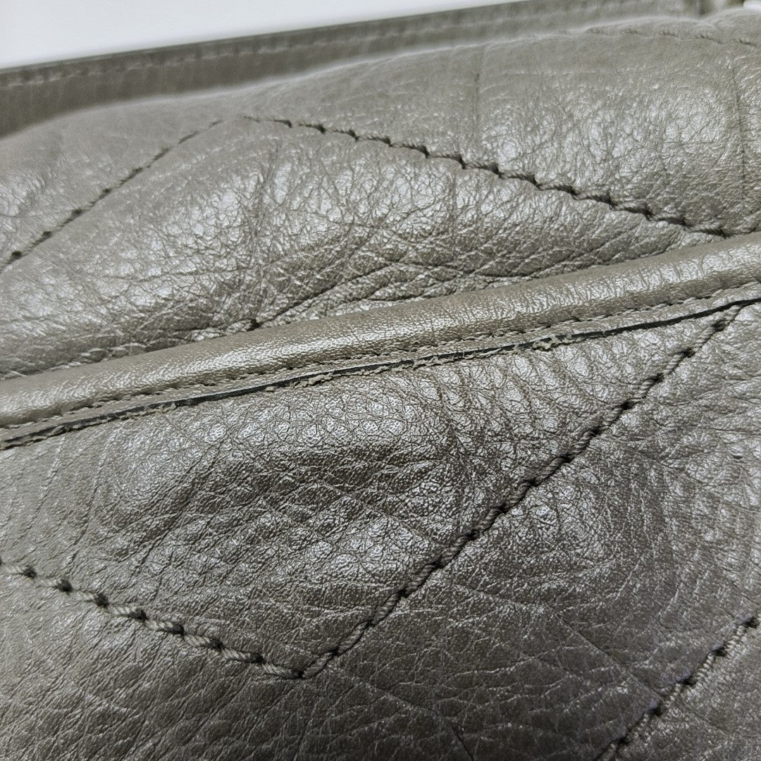NIKI Small Chevron Calfskin Green