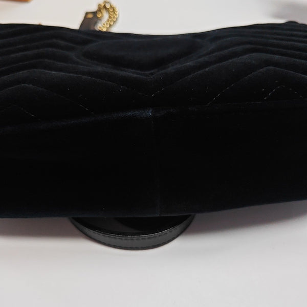 GG Marmont Medium Quilted Velvet Black