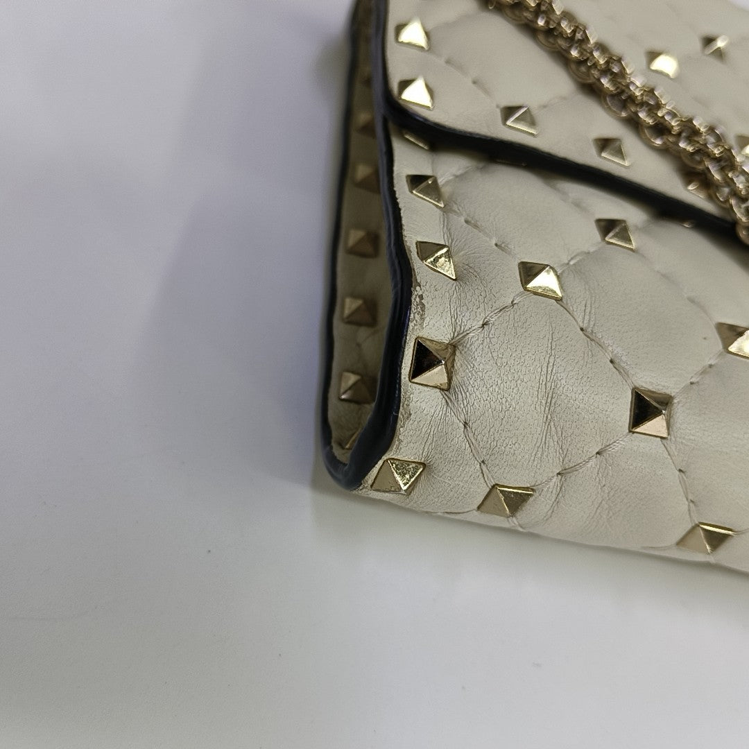 Spike Up Quilted Lambskin White