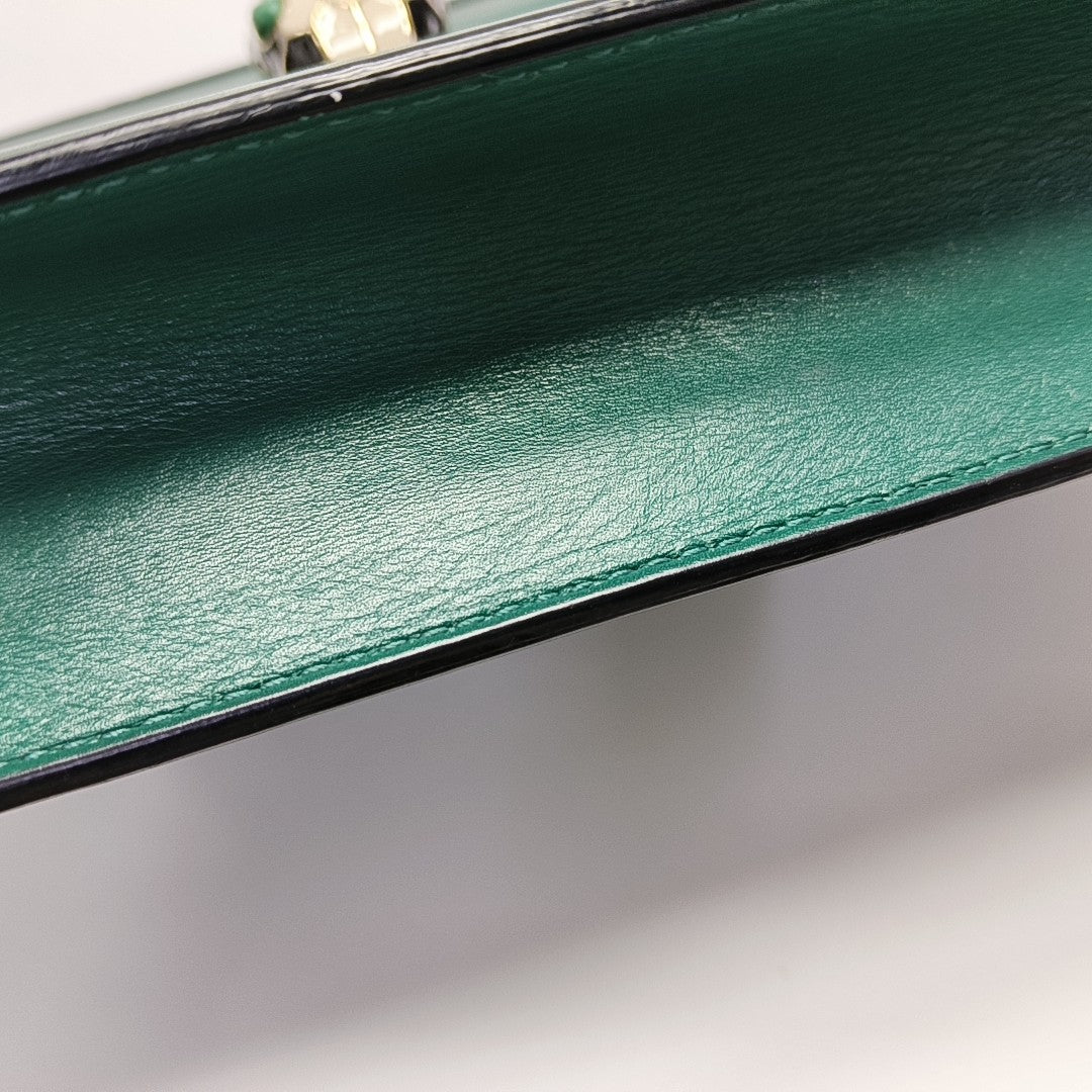 SERPENTI FOREVER Medium Calfskin Green