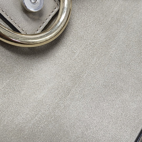 Faye Medium Calfskin Gray