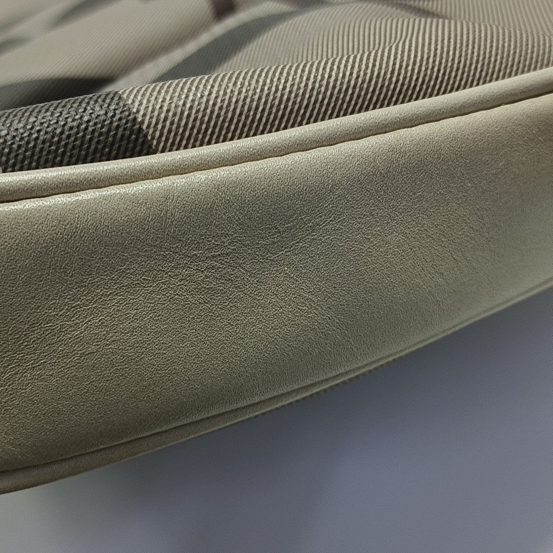 Brooklyn Coated Canvas Gray