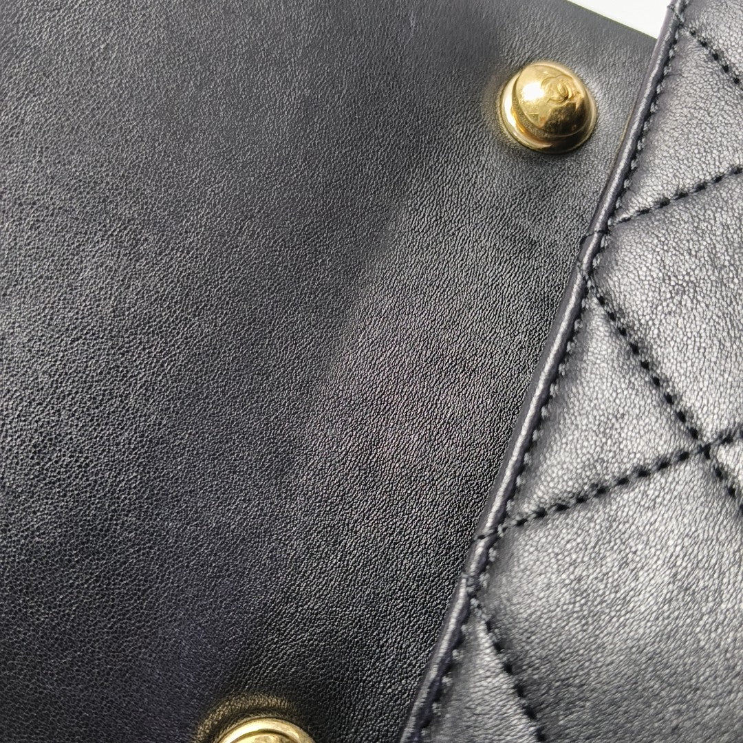 CLASSIC FLAP Mini Quilted Lambskin Black