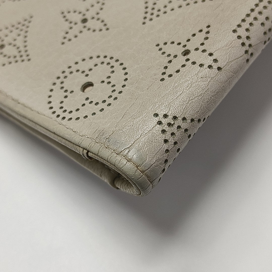 AMELIA Monogram Calfskin Beige Wallet