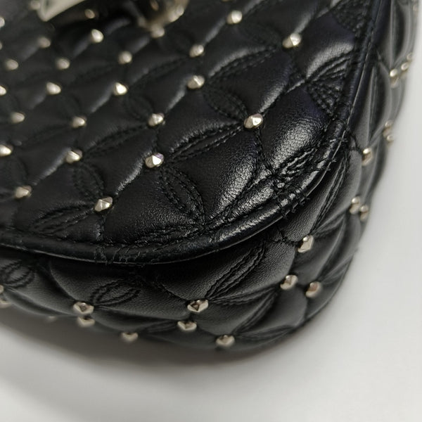 DIVAS' DREAM Lambskin Black